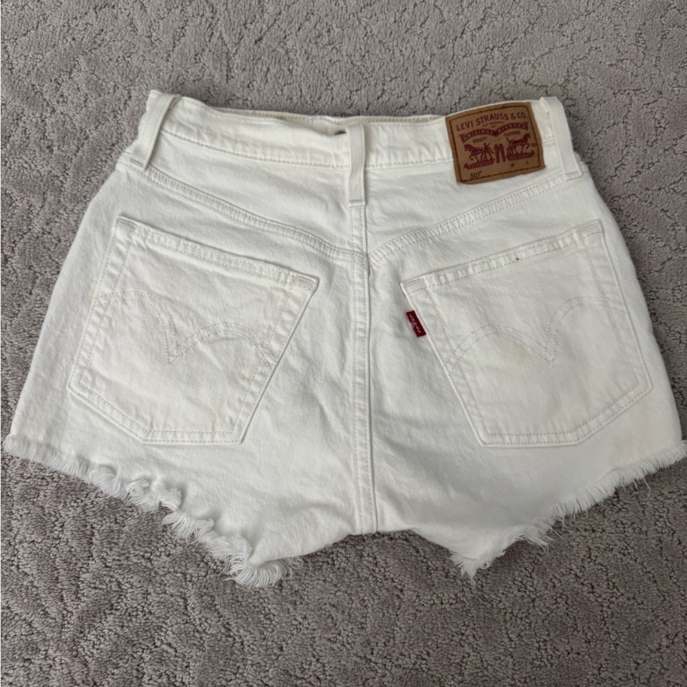 Levi’s White Denim Shorts